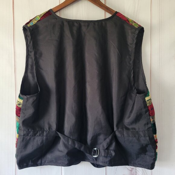 Vintage Jaclyn Smith Plus Size Velvet Vest, Women’s 18W, Red/Green Stripes - Picture 3 of 7